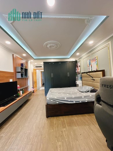 Bán Nhà Mới Đón Tết, Xe Hơi Đỗ Cửa, Tặng Full Nội Thất Cao Cấp Chào 7.9 Tỉ