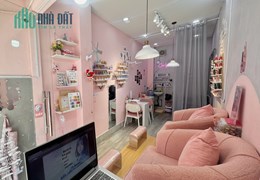 Quận 7, Sang gấp tiệm nail-mi quận 7 MT đường kinh doanh gần chợ Tân Quy rất đông đúc, Tel :