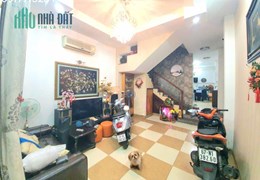 PHÚ NHUẬN - GẦN PHAN XÍCH LONG - NHÀ GẦN 75M2 ĐẸP Ở NGAY.
NHÀ 4 TẦNG - GẦN 75 M2 ( 4 x 18 ) - 5PN