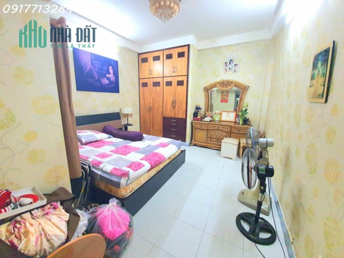 PHÚ NHUẬN - GẦN PHAN XÍCH LONG - NHÀ GẦN 75M2 ĐẸP Ở NGAY.
NHÀ 4 TẦNG - GẦN 75 M2 ( 4 x 18 ) - 5PN