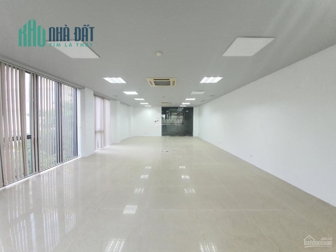 Văn Phòng Cho Thuê Phố Nguyễn Chí Thanh 100m2 - 21tr/tháng