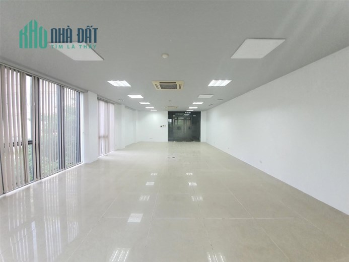 Văn Phòng Cho Thuê Phố Nguyễn Chí Thanh 100m2 - 21tr/tháng