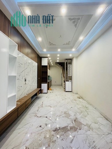NHÀ MỚI ĐÓN TẾT-LÔ GÓC-NGÕ RỘNG THOÁNG-HOÀNG MAI GẦN TAM TRINH-DT36M2x5T-GIÁ 4,5TỶ