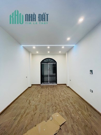 NHÀ MỚI ĐÓN TẾT-LÔ GÓC-NGÕ RỘNG THOÁNG-HOÀNG MAI GẦN TAM TRINH-DT36M2x5T-GIÁ 4,5TỶ
