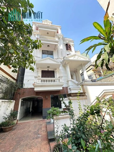 Bán biêth thự mặt phố cầu giấy 325m2 xây 5 tầng mt 15m giá 60 tỷ