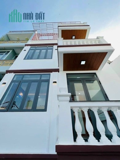 Phan Huy Ích, HXH thông, 5m7 x12m, 4 tầng, giảm 500trieu