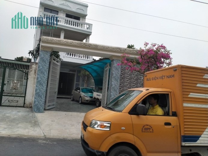 Chính chủ cần bán gấp căn nhà 1 trệt 2 lầu xã Bình Hòa, huyện Vĩnh Cửu, Đồng Nai