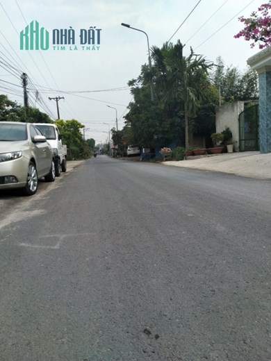 Chính chủ cần bán gấp căn nhà 1 trệt 2 lầu xã Bình Hòa, huyện Vĩnh Cửu, Đồng Nai