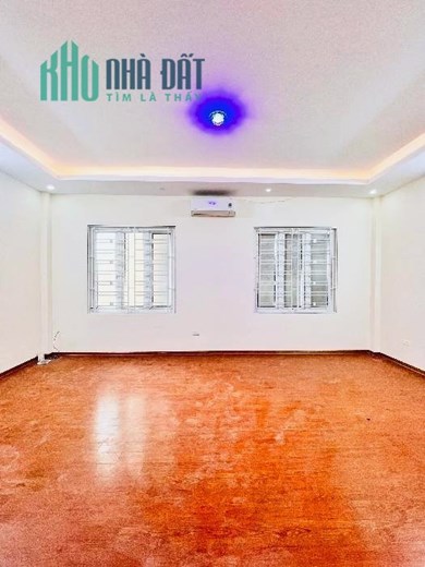 Nhà Mặt Ngõ Trương Định - HBT 4.78 tỷ, 45M2 x 5T, MặtTiền Rộng 6M, Ngõ Thông Thoáng