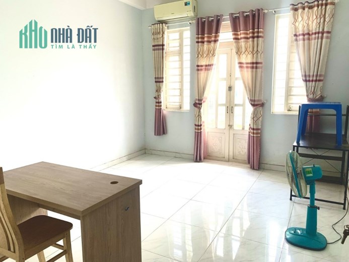 Lê Văn Thọ, HXH, 4m2 x12m, 5 tầng, giảm 1 tỷ bán gấp.