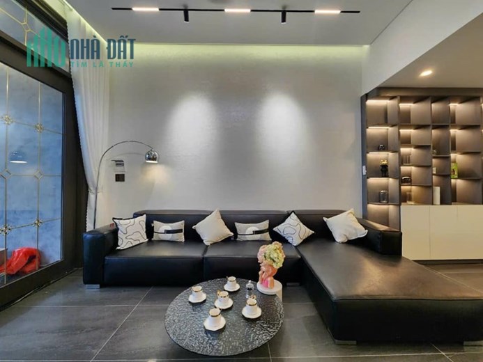 Phân lô-Vỉa hè-Thang máy-52mx7T-Giá 8.8 tỷ-La Khê Hà Đông