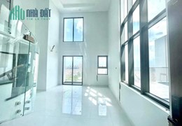 Cho thuê căn hộ Duplex sân vườn tầng cao nhất The Pegasuite II, Tạ Quang Bửu, Phường 6