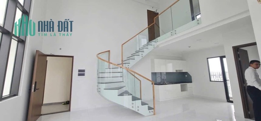 Cho thuê căn hộ Duplex sân vườn tầng cao nhất The Pegasuite II, Tạ Quang Bửu, Phường 6