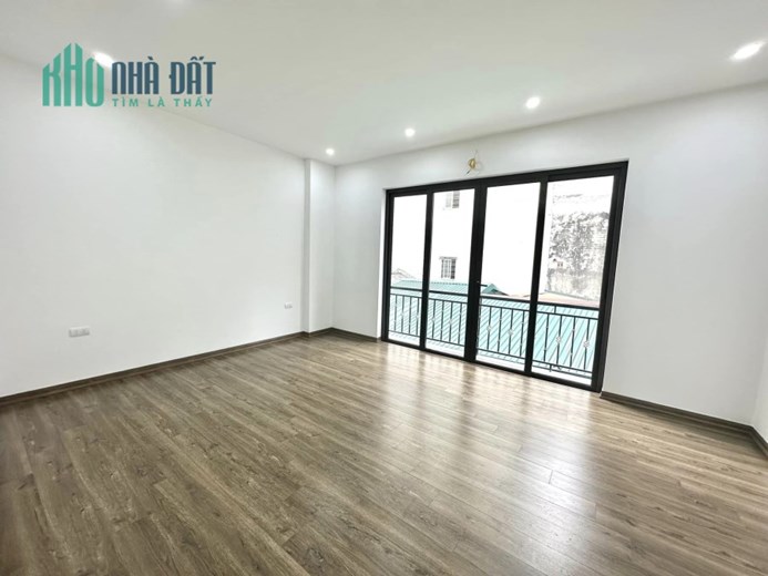 Bán nhà Phố Vọng, phân lô ô tô vào nhà Hai Bà 50m2*5tầng 4PN nhà siêu thoáng mát giá nhỉnh 9 tỉ