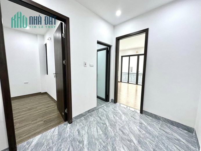 Bán nhà Phố Vọng, phân lô ô tô vào nhà Hai Bà 50m2*5tầng 4PN nhà siêu thoáng mát giá nhỉnh 9 tỉ