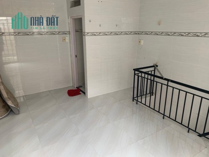 PHÚ THỌ HOÀ - CÁCH 1 CĂN RA HXH - 2PN - 2WC - NHỈNH 2 TỶ