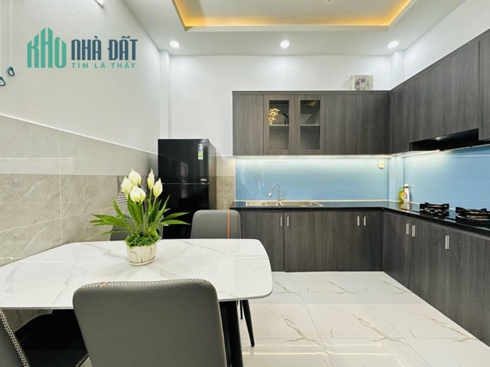 P.12 GÒ VẤP GẦN EMART - HXH THÔNG, XE HƠI VÀO NHÀ - 50M2 - VUÔNG VỨC - NHÀ MỚI ĐẸP, TK HIỆN ĐẠI,