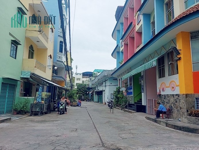 Âu Dương Lân phường 3 , Quận 8 , 66 m2,  nhà
3  lầu chỉ 7 tỷ