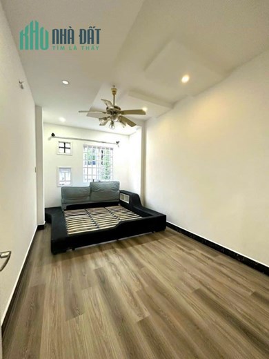 Siêu Rẽ, Giảm Không Phanh, Siêu Lợi Nhuận , Nhà HXH 6m Trục Thẳng, Ô Tô Ngủ Trong Nhà, Trần Đình