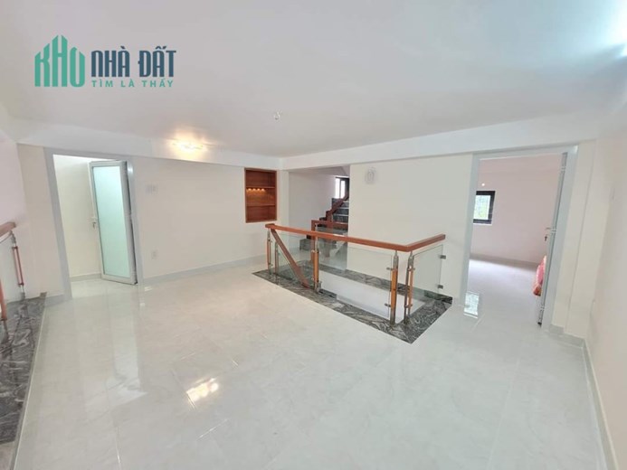 🍒VỊ TRÍ CỰC ĐẸP, HẺM THÔNG 6M - LÝ THƯỜNG KIỆT - TÂN BÌNH - 6MX12M - 4 TẦNG ĐẸP - 10,4 TỶ