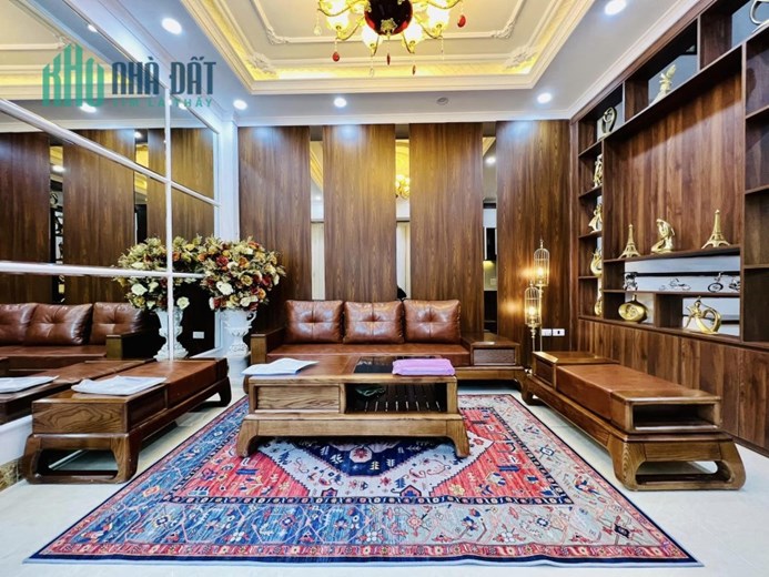 Bán Quận Nhà Thanh Xuân 30m2 5 Tầng Lô Góc, Full Nội Thất Xịn, Giá 5.4 Tỷ