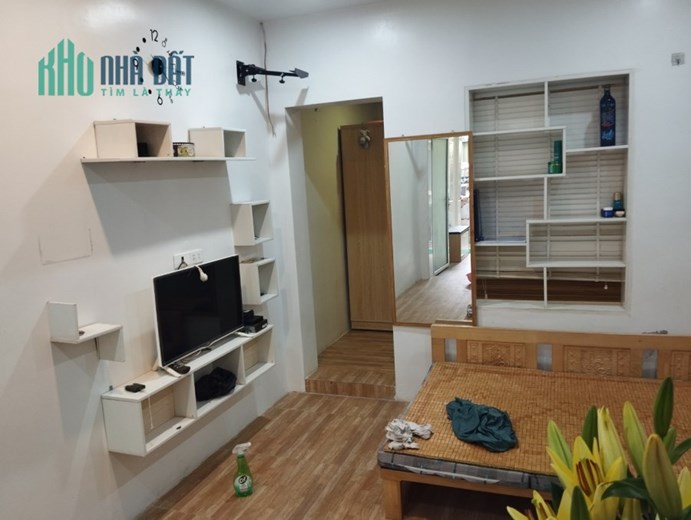 Tìm Người Thuê Nhà Riêng Phố Vĩnh Hồ, quận Đống Đa