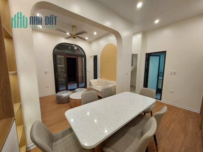 NHÀ MỚI FULL NỘI THẤT ĐẲNG CẤP ĐÓN TẾT, NGÕ RỘNG ĐƯỜNG GIÁP BÁT 5 TẦNG 41M2 GIÁ Á HẬU