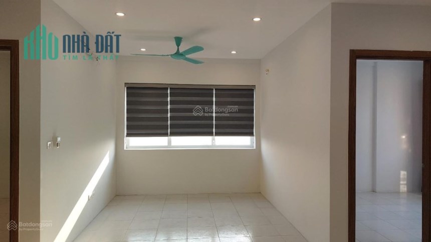 Cho thuê căn hộ chưng cư 3 phòng ngủ tại THT New City- Đường 32- Cạnh Đại học Thành đô.