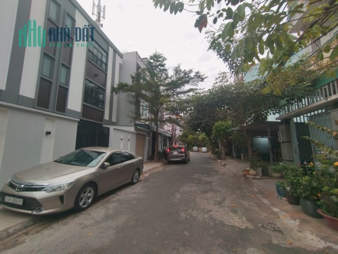 Bán Nhà Mặt Tiền Đường 18 Linh Tây 3 Tầng 75m2 Giá 7 Tỷ 600. TL