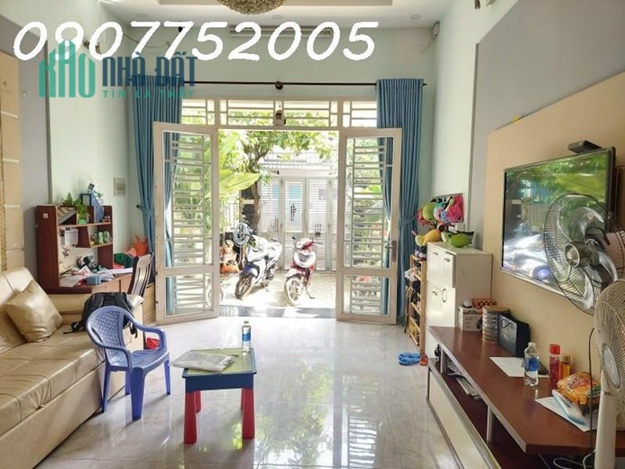 3 TẦNG HBC HXH MỚI TOANG GIÁ 7 TỶ