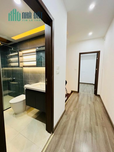 💥 PHÂN LÔ PHAN VĂN TRƯỜNG, CẦU GIẤY, VỈA HÈ, Ô TÔ TRÁNH, 44M2 5T MT 4.5M, CHỈ 11.8 TỶ 💥