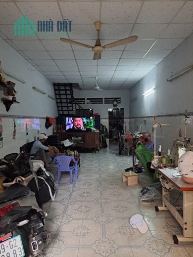 GẤP! Bán nhà Quận 12, 4x17 - 2 Tầng, HXH Nguyễn Văn Quá, Gần Chợ Cầu, Giá Rẻ chỉ hơn 4 Tỷ TL mạnh