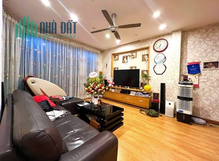 Mặt phố Doãn Kế Thiện Cầu Giấy 72m*3T nhỉnh 16 tỷ, 2 thoáng, kinh doanh ngày đêm