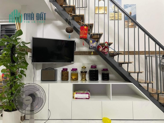 Gác lửng Hà Huy Tập cách ô tô vài bước chân chỉ 2 tỷ nhỉnh thương lượng