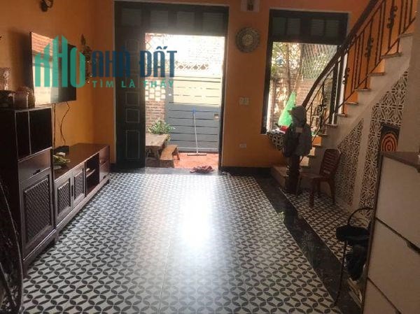 Bán nhà Thúy Lĩnh 70m mt5m dân xây kiên cố oto vào chỉ 4.5 tỷ