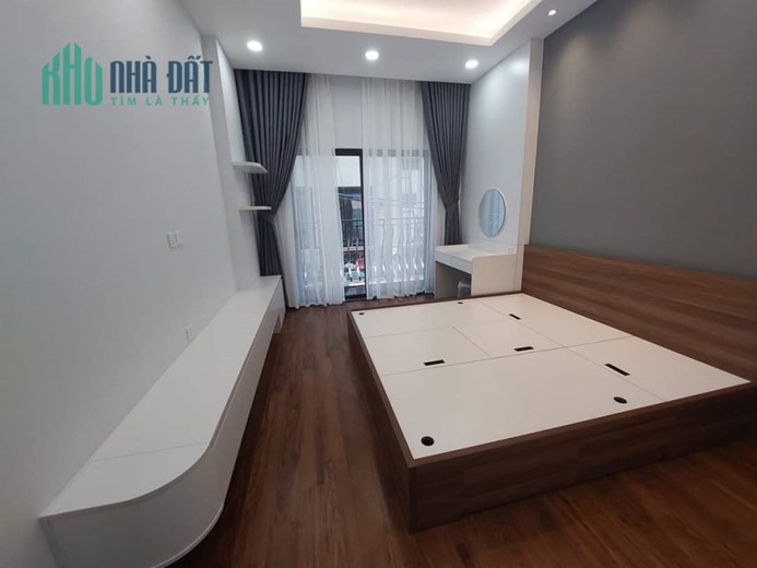 PHÂN LÔ - THÁI HÀ - Ô TÔ TRÁNH - NHÀ ĐẸP;  48m x 5 tầng. giá 10 tỷ