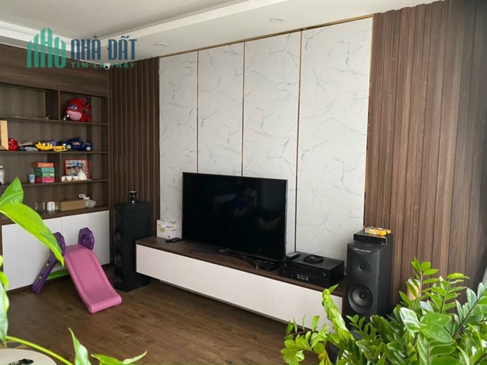 Bán nhà mặt ngõ, đường Lê Trọng Tấn 35mx4t, giá 3.15 tỷ