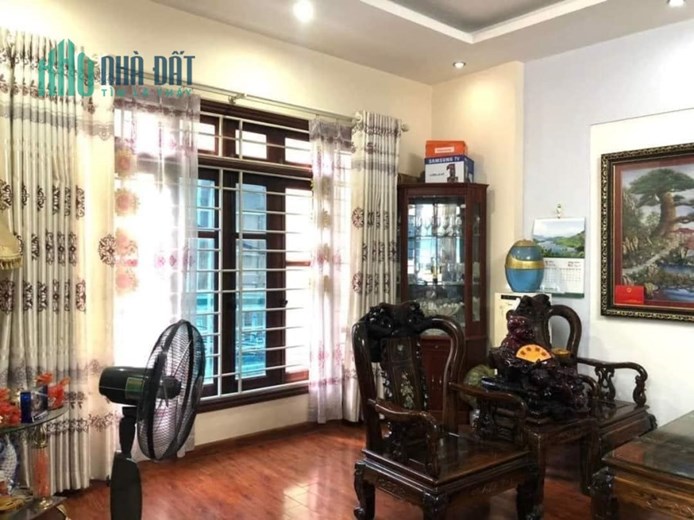 Siêu Hot Nhà TT Cầu Giấy 46m2x5T Gara ô Tô Kinh Doanh Giá 9,5 tỷ