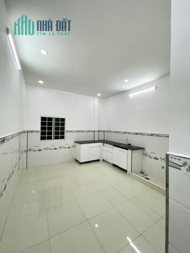 Chỉ 4 xí có nhà HXH sát Ngã Tư 4 xã Bình Tân 2 tầng đúc.