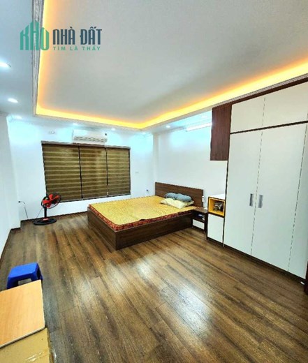 CAM KẾT thật 100%! Bán nhà sát cầu vượt Mai Dịch, vị trí cực đẹp, sát phố