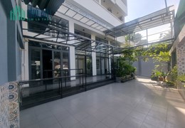 CHO THUÊ MẶT BẰNG KINH DOANH QUỐC HƯƠNG, THẢO ĐIỀN 150M2 VỊ TRÍ CỰC ĐẸP GIÁ 50 TRIỆU