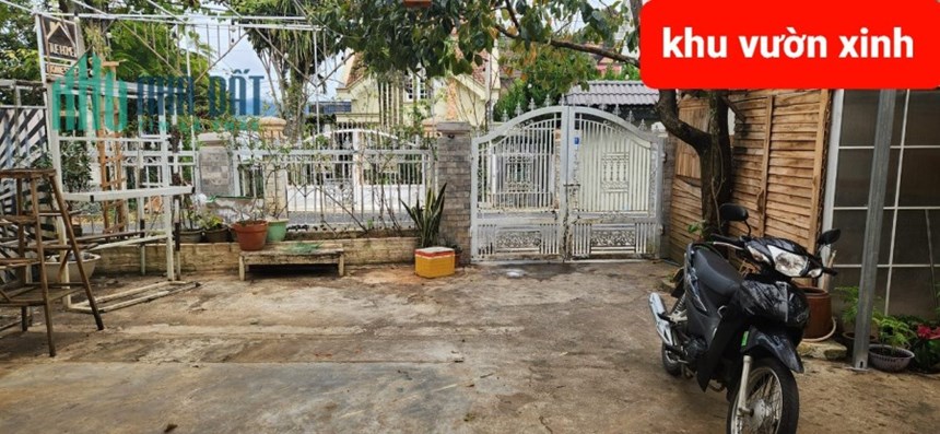 CHO THUÊ NHÀ 5 PHÒNG NGỦ - ĐƯỜNG Ô TÔ  P.9 TP ĐÀ LAT - Sân đậu ô tô
