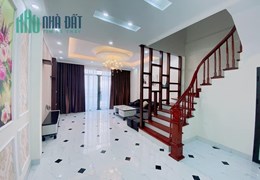 Bán RẺ nhà Đinh Tiên Hoàng, Hải Châu,DT 71,5m2, Ngang10m, Ở Liền