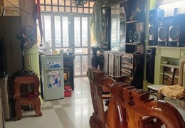 HÀNG NGON CUỐI NĂM - QUẬN 10 - SÁT MẶT TIỀN - XE HƠI VÔ NHÀ GẦN 60M NHỈNH 9 TỶ
