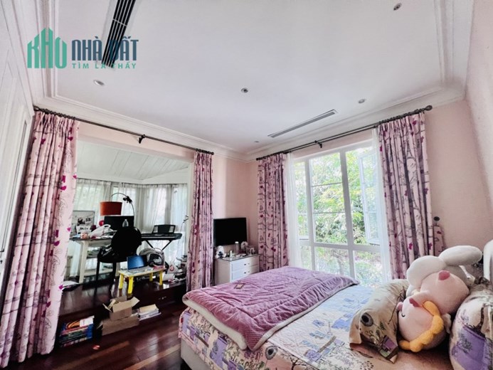 Biệt thự VIP KĐT Việt Hưng, kinh doanh đẳng cấp, 210m2x 4T, MT 10m, nhỉnh 41 tỷ.
