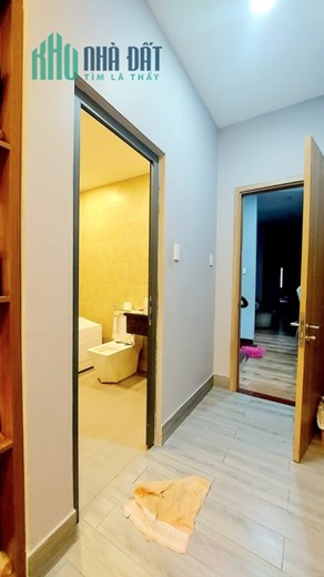 Ngộp Hẻm 110 Tô Hiệu - Tân Phú 80m2 - 3 tấm - HXH tránh KD