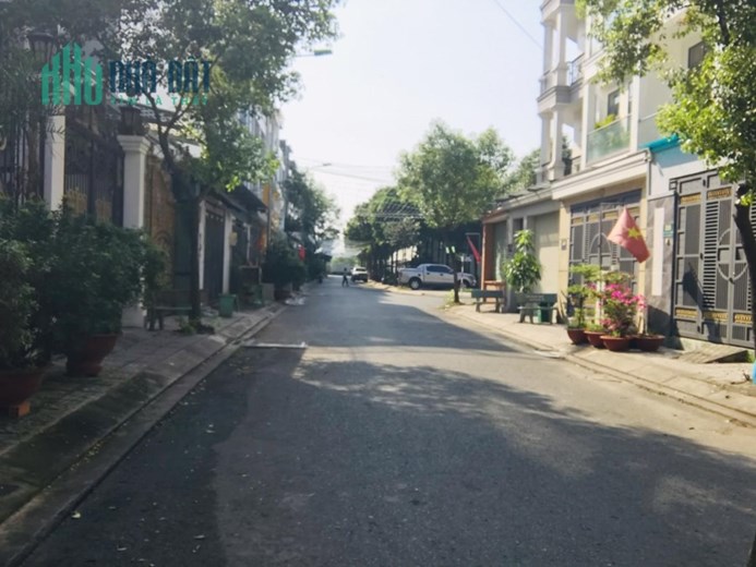 Cần Bán Gấp Nhà 3 Tầng Mặt Tiền, GầnNguyễn ảnh Thủ, Hiệp Thành. Quận 12 Chỉ Hơn 4 tỷ