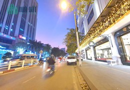 CÁT LINH - NHÀ MẶT PHỐ KINH KINH DOANH CỰC TỐT - 4 TẦNG - 10.5 TỶ