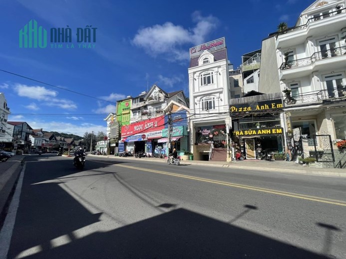 Cho thuê khách sạn gần Hồ Xuân Hương Đà Lạt đầy đủ giấy phép