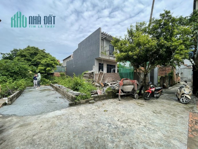 81m đất Ngọc Hoà đối diện bệnh viện huyện chương Mỹ - HN chỉ 1,x tỷ 
- sót lại mảnh đất đẹp nhất